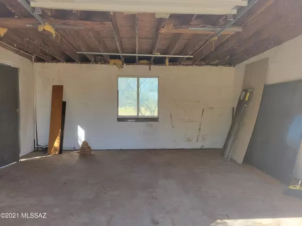 Benson, AZ 85602,668 N Cherokee Trail #773