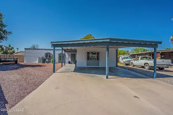 2640 S Panther Place, Tucson, AZ 85730