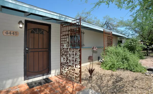 Tucson, AZ 85711,4445 E 17th Street