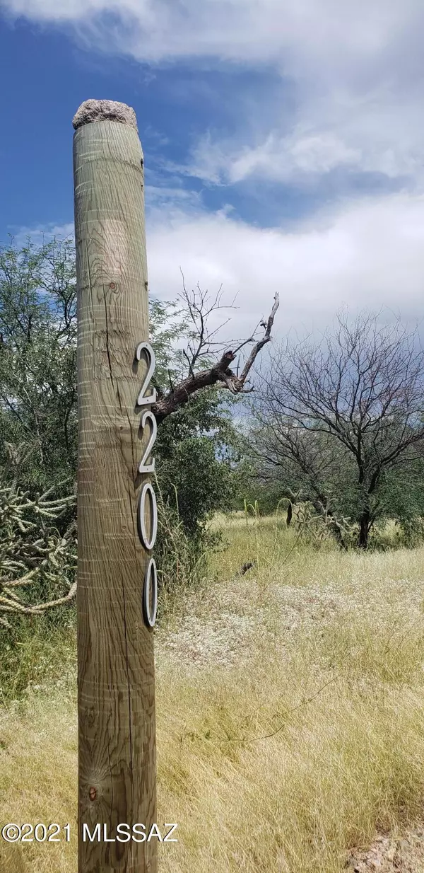 Amado, AZ 85645,2200 W Quail Way