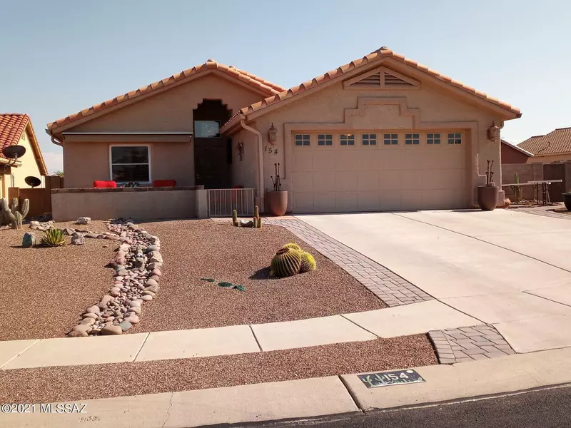 154 E Calle Pulsera, Green Valley, AZ 85614