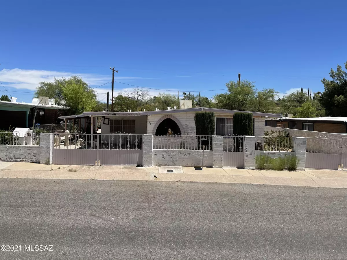 Nogales, AZ 85621,1336 W Camino de la Paloma