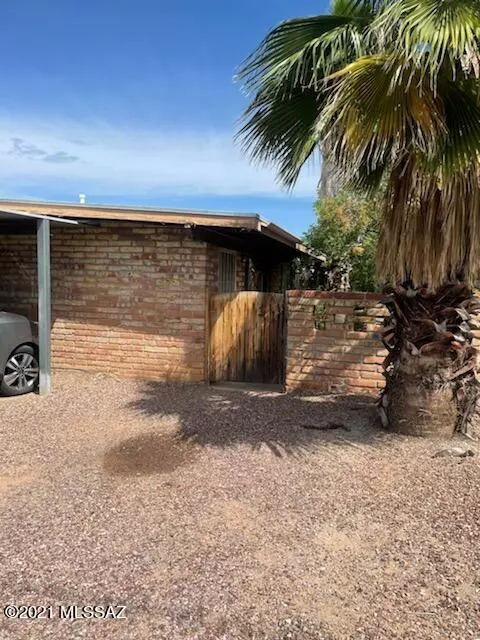 Tucson, AZ 85705,353 E Alturas Street