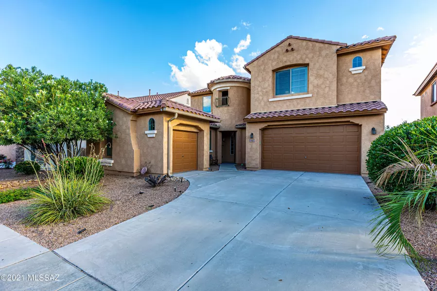 757 W Camino Tunera, Sahuarita, AZ 85629