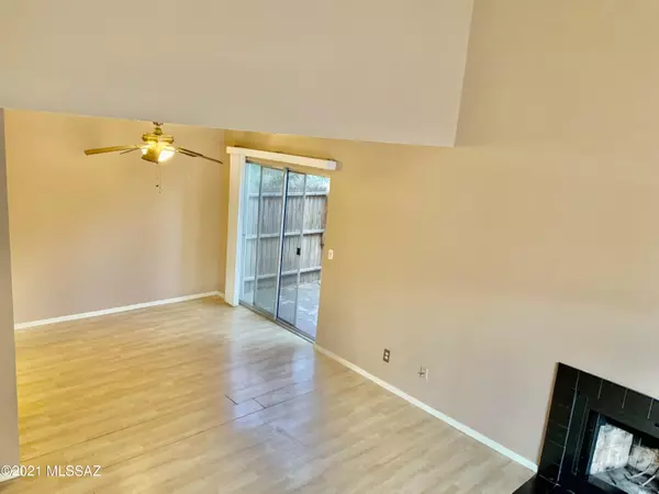 Tucson, AZ 85719,891 E Peppergrass Lane