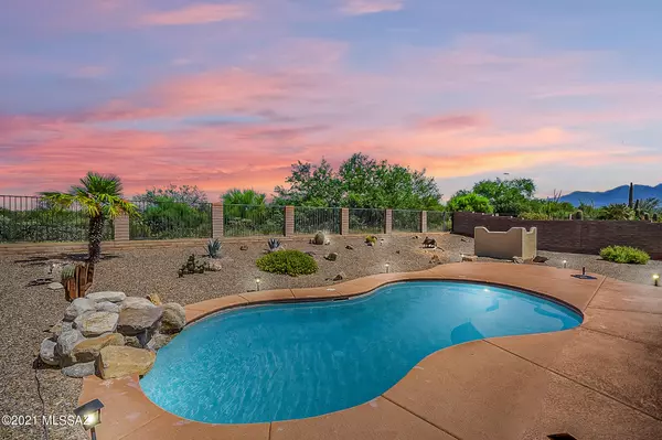 2759 E Glen Canyon Road, Green Valley, AZ 85614