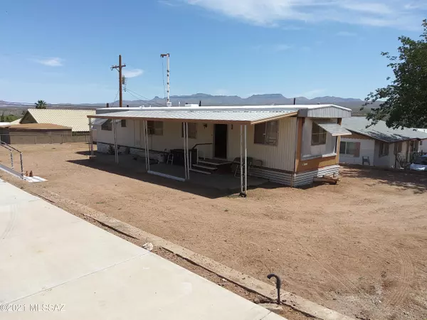 105 4th Street, Mammoth, AZ 85618