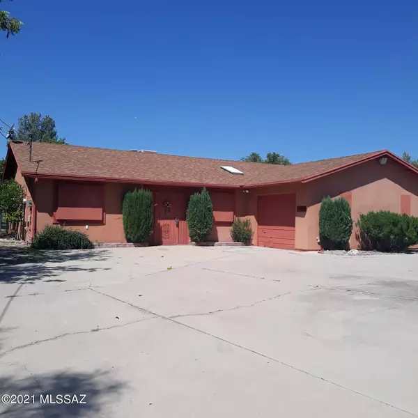 976 N Arco Lane, Rio Rico, AZ 85648