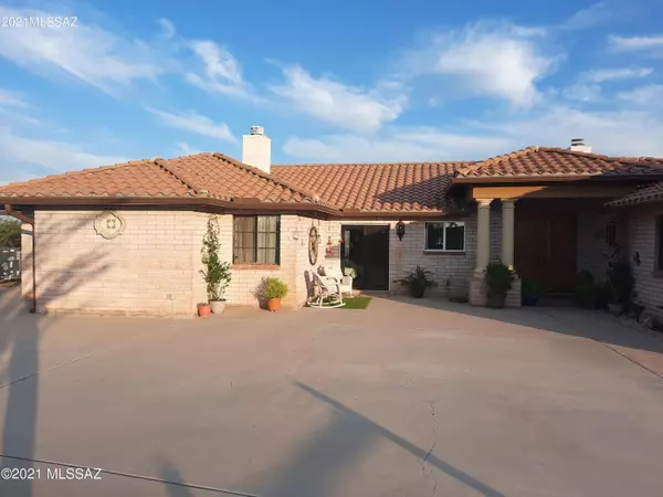 306 Camino Arenosa, Rio Rico, AZ 85648