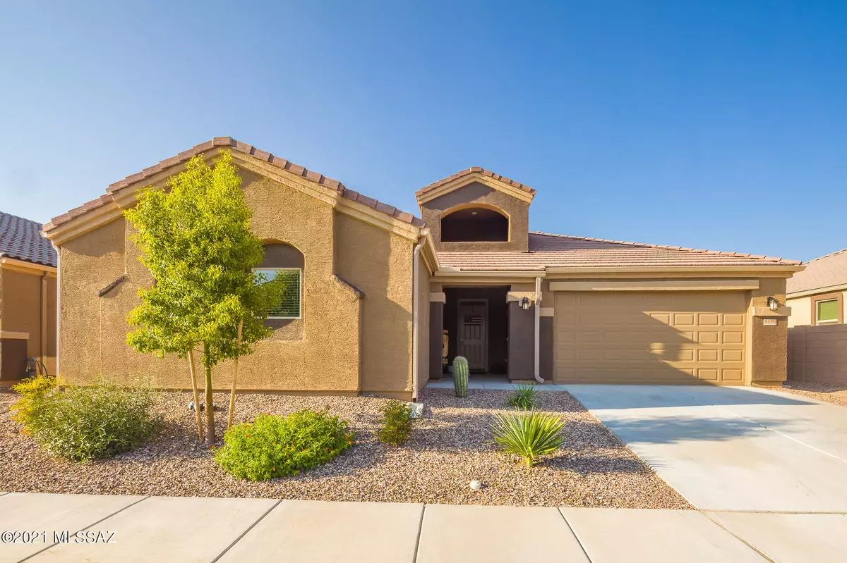 Marana, AZ 85653,9440 W Lone Cougar Way