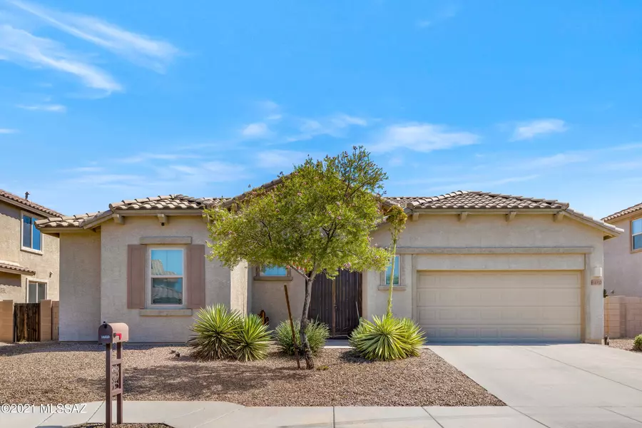 14310 N Arrowpoint Ash Avenue, Marana, AZ 85658