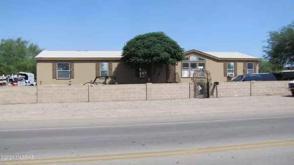 3048 W Curtis Road, Tucson, AZ 85705