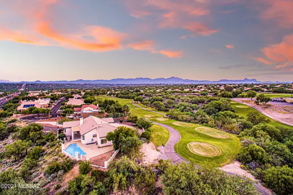 Tucson, AZ 85737,10760 N Thunder Hill Place