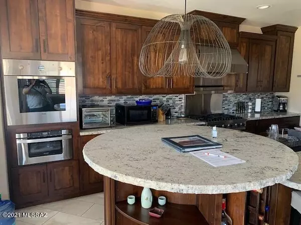 Oro Valley, AZ 85737,1239 W Keuhne Court