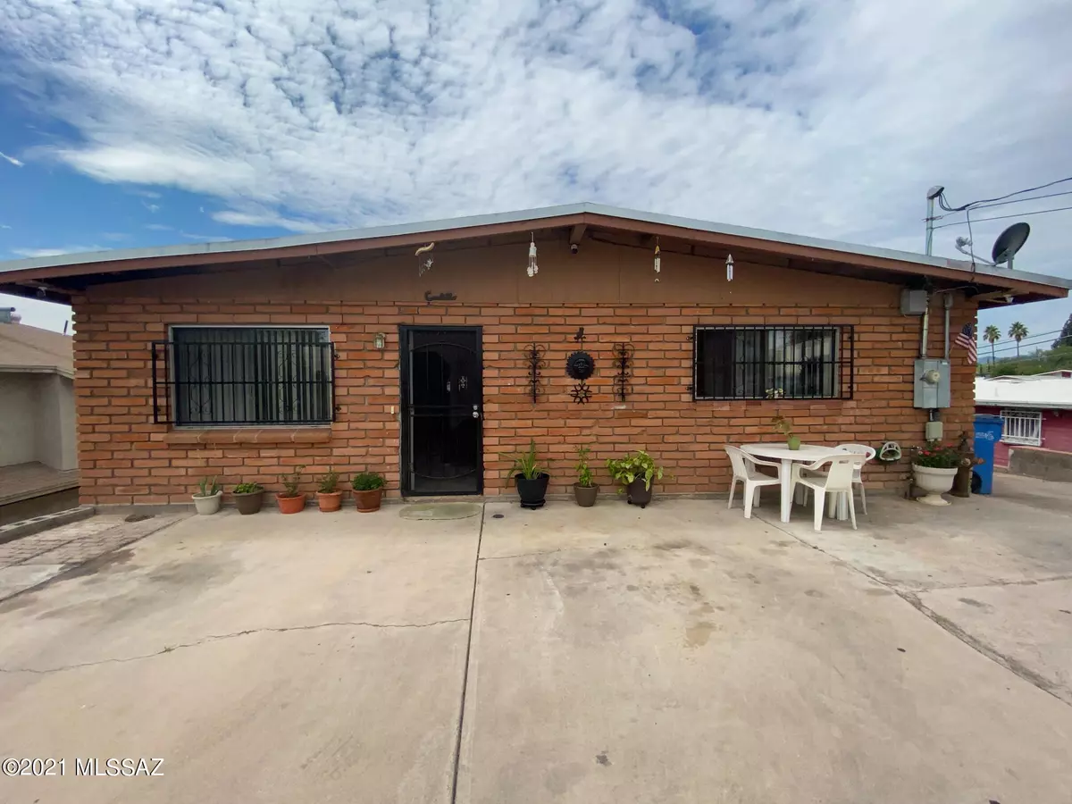 Nogales, AZ 85621,287 W Sage Street