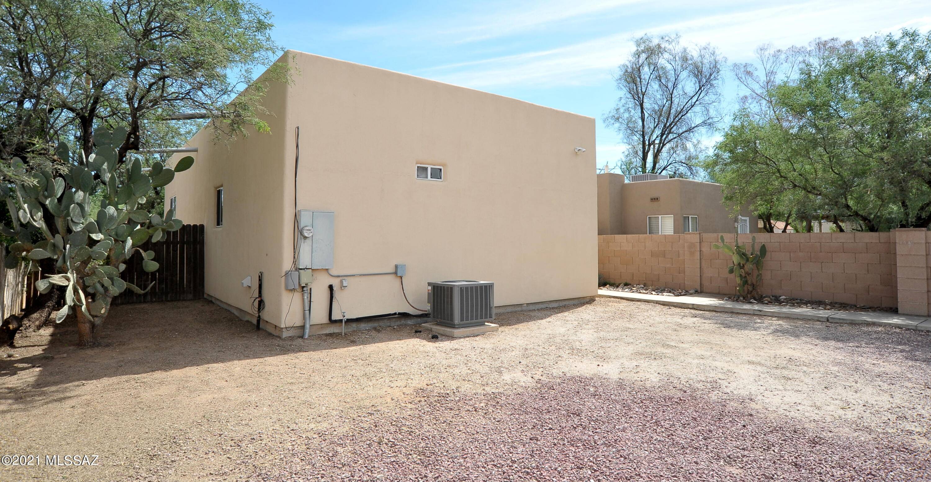 Tucson, AZ 85712,2700 N Orchard Avenue