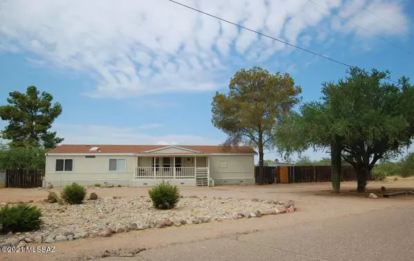 6383 N Calvin Road, Tucson, AZ 85743