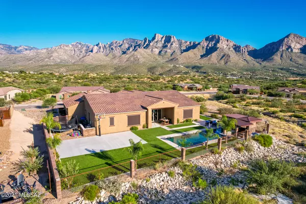 11385 N Village Canyon Place, Oro Valley, AZ 85737