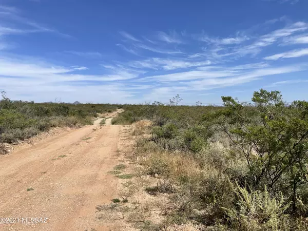 Bisbee, AZ 85603,TBD 8 AC Grande Vista Lane #-