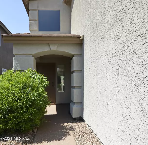 18214 S DUSK VIEW Drive, Green Valley, AZ 85614