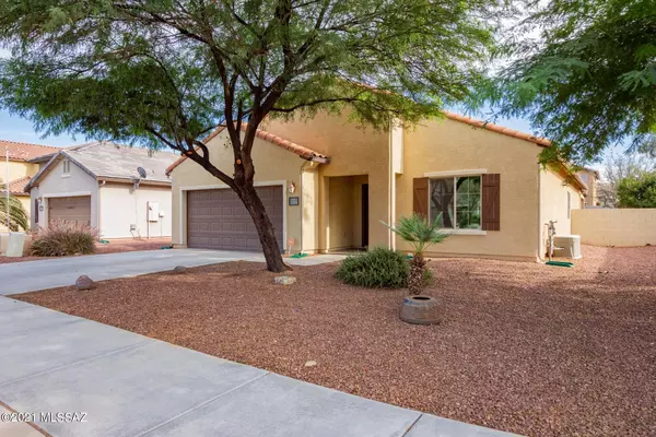 21261 E Volunteer Drive, Red Rock, AZ 85145