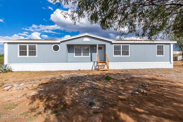 3360 E El Toro Road, Sahuarita, AZ 85629