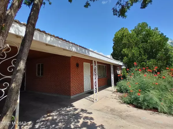 6151 E Eli Street, Tucson, AZ 85711