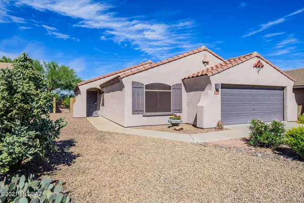 7952 W Mural Drive, Tucson, AZ 85743