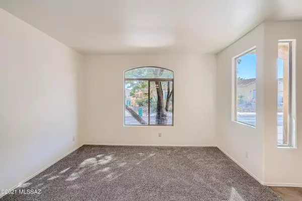 Sahuarita, AZ 85629,167 E Placita Lago Del Mago