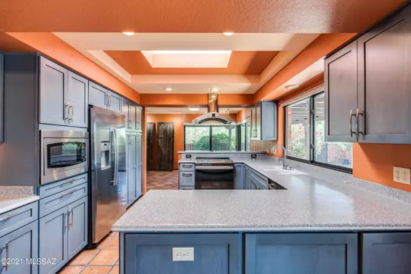 Tucson, AZ 85718,2461 E Avenida De Posada