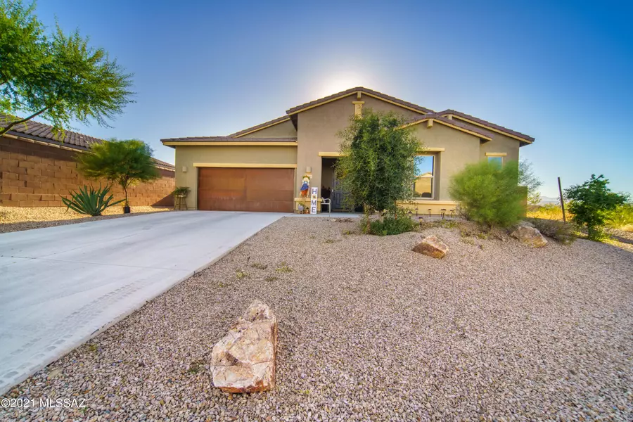 1484 E Stronghold Canyon Lane, Sahuarita, AZ 85629