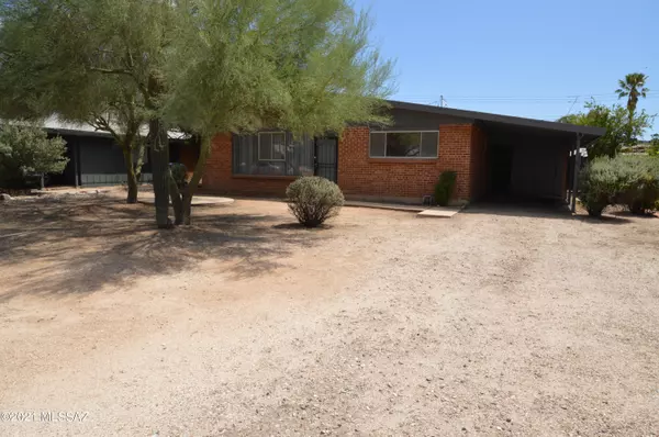 5058 E Julia Street, Tucson, AZ 85711