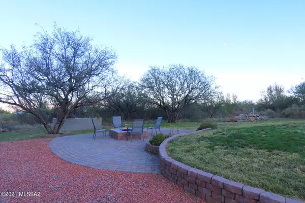 7649 S Tarantula Trail, Hereford, AZ 85615