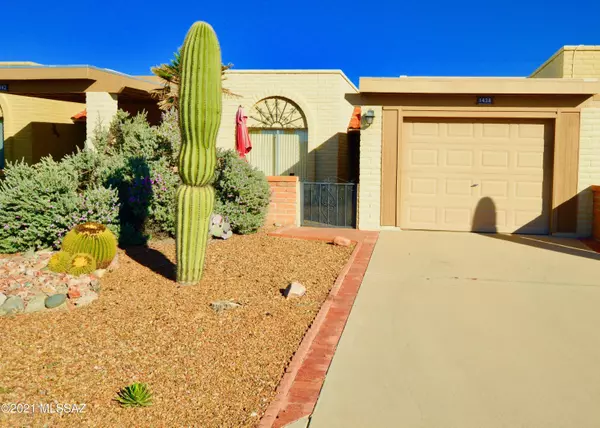 1438 W Via De Roma, Green Valley, AZ 85622