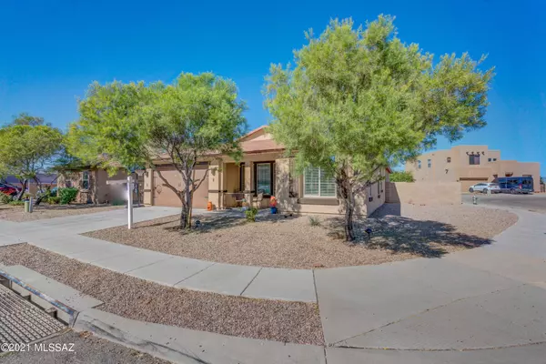 125 E Forrest Feezor Street, Vail, AZ 85641