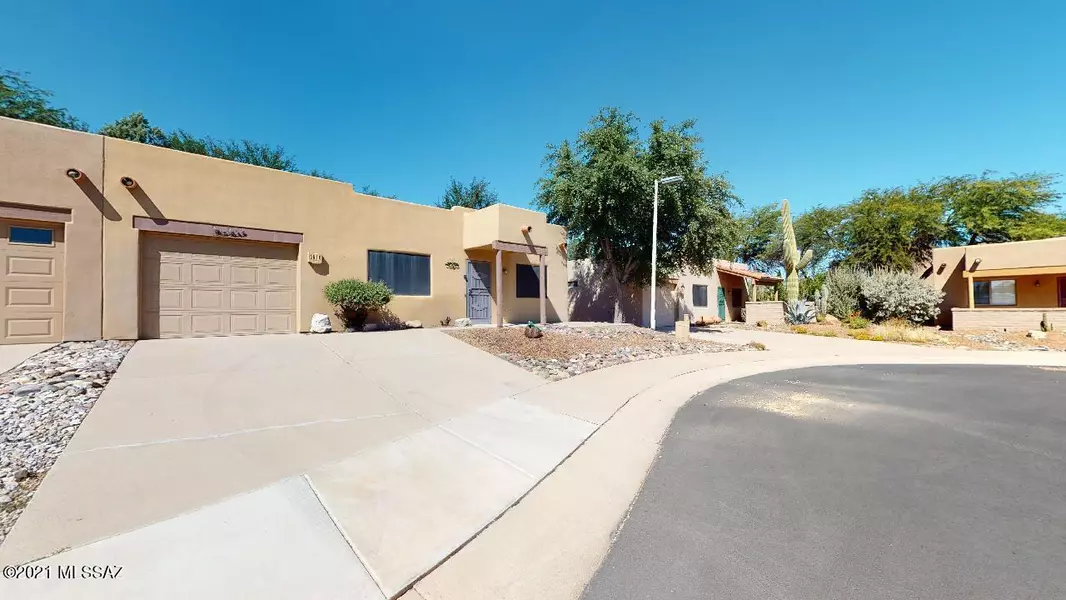 3616 S Paseo De Los Nardos, Green Valley, AZ 85614