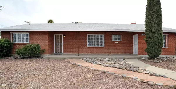 Tucson, AZ 85711,5450 E 2nd Street