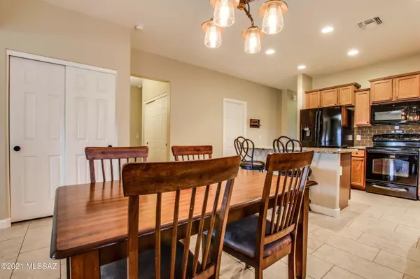 Tucson, AZ 85743,6401 W Sugar Pine Trail