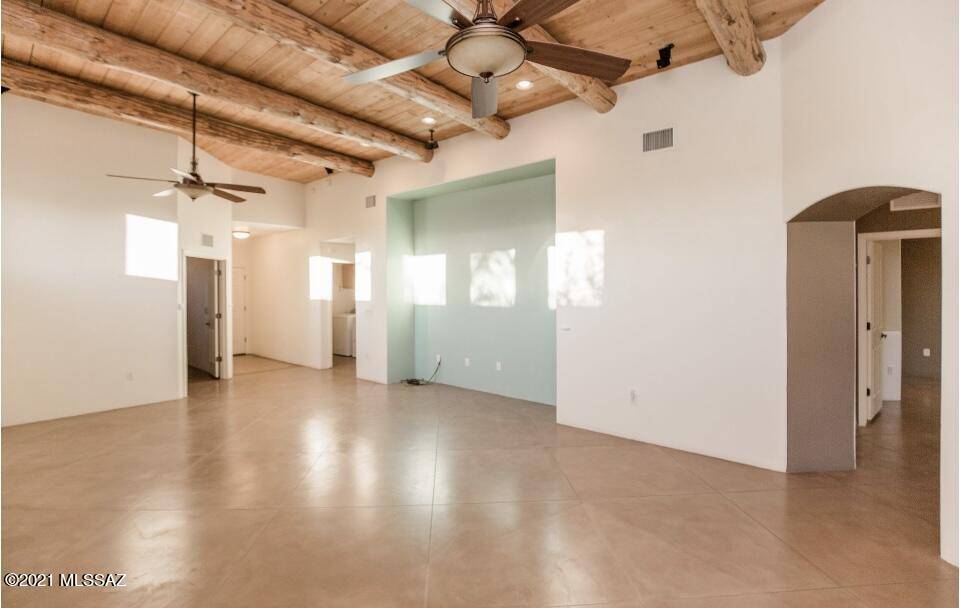 Tucson, AZ 85748,10486 E Saucito Canyon Place