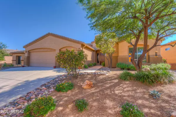 Green Valley, AZ 85614,1101 W Mountain Nugget Drive