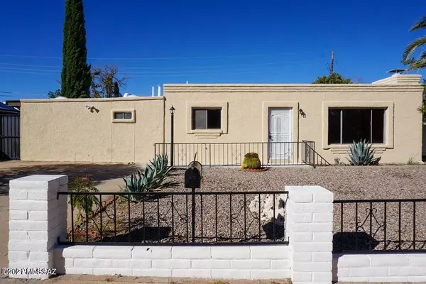 2933 Dove Drive, Sierra Vista, AZ 85635