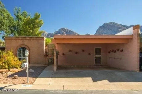 10260 N Valle del Oro Drive, Tucson, AZ 85737