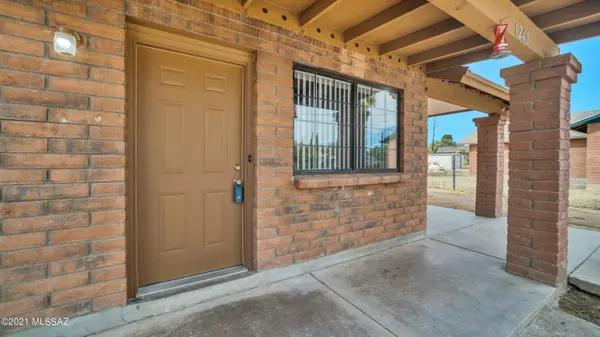 Rio Rico, AZ 85648,1240 Bellota Court