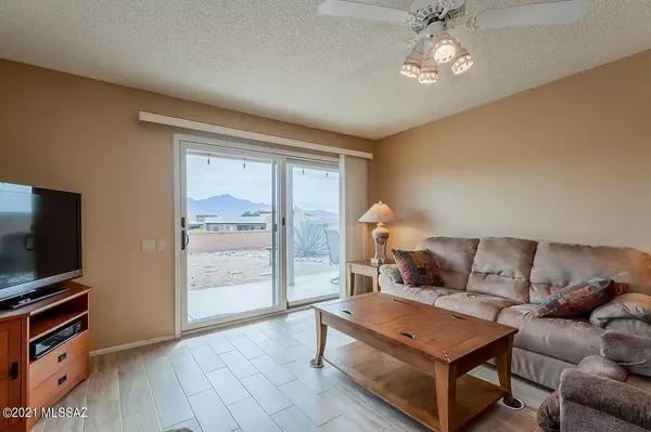 Green Valley, AZ 85622,1561 W Placita Travis