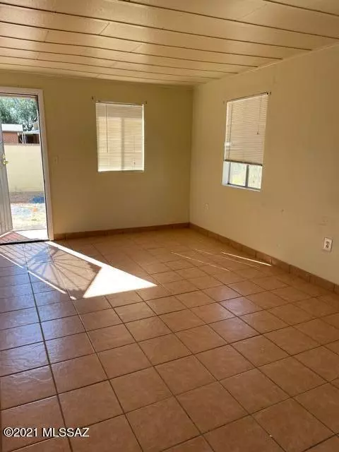 Tucson, AZ 85716,3707 E Glenn Street