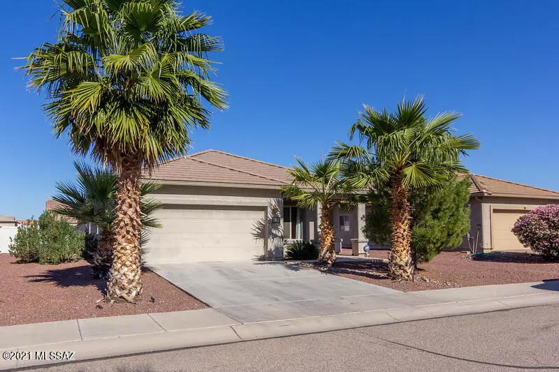 21362 E Founders Road, Red Rock, AZ 85245