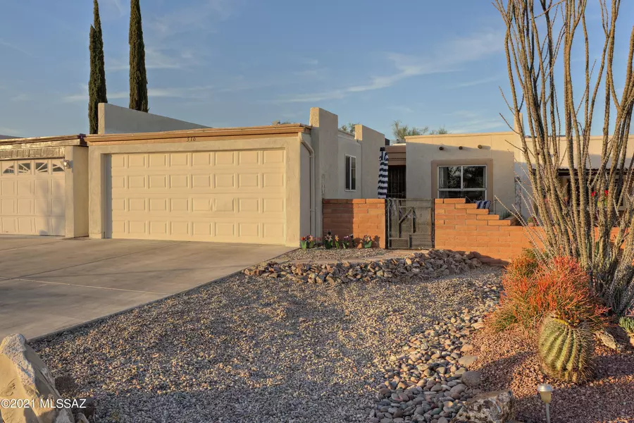 516 W Rio-Altar, Green Valley, AZ 85614