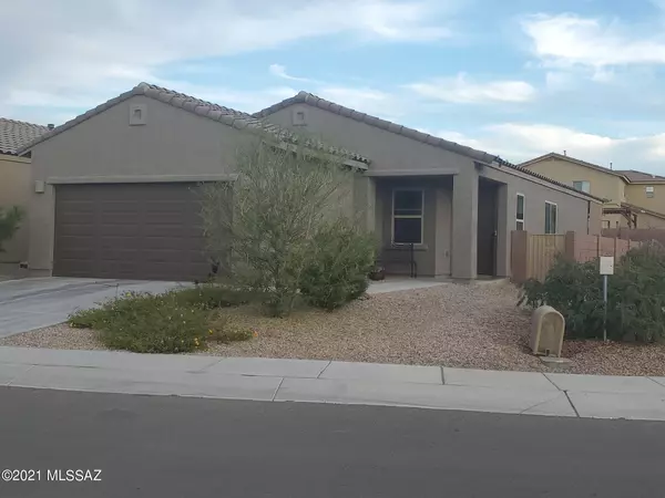 Sahuarita, AZ 85629,638 N Tree Mist Lane