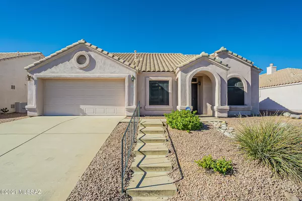 1871 N Rio Yaqui, Green Valley, AZ 85614