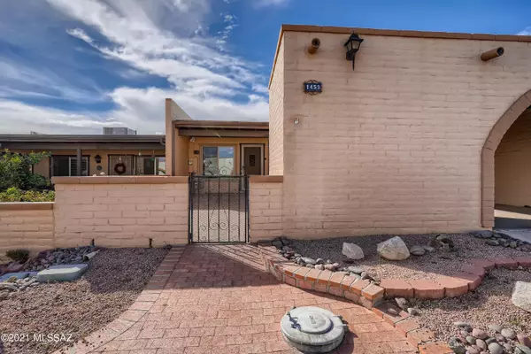 1453 W De Nada, Green Valley, AZ 85622